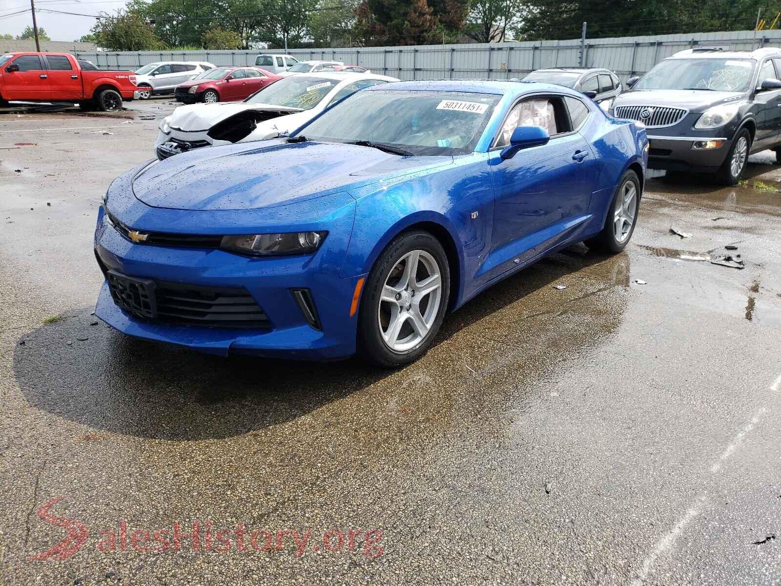 2018 CHEVROLET CAMARO VIN 1G1FB1RXXJ0175778, front view