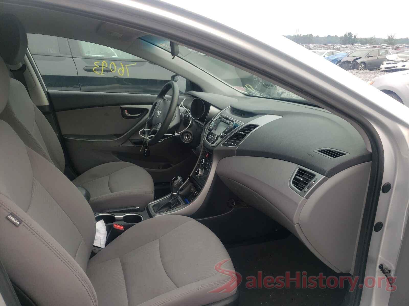 5NPDH4AE9GH705016 2016 HYUNDAI ELANTRA