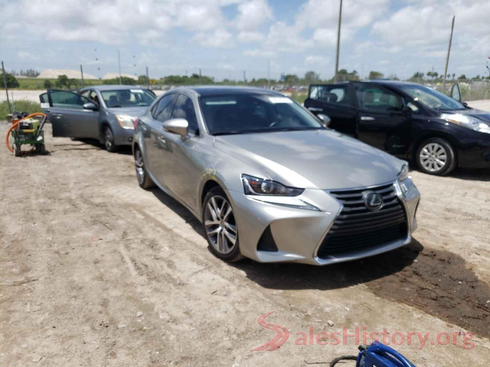 JTHBA1D22J5075387 2018 LEXUS IS