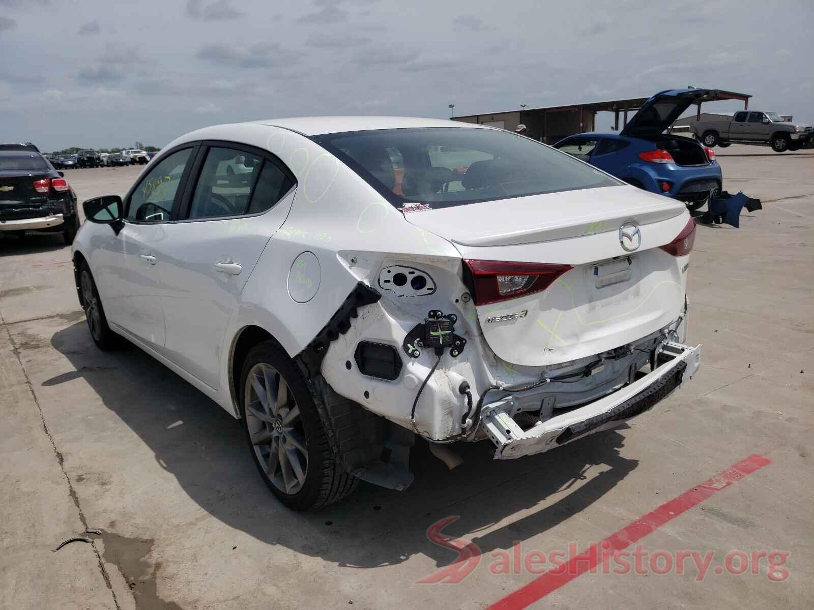 3MZBN1V34JM203276 2018 MAZDA 3