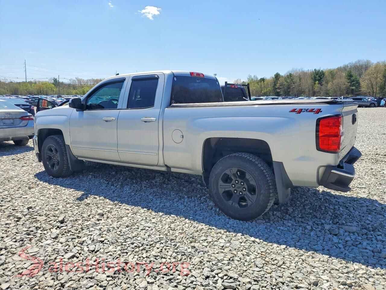 2018 CHEVROLET SILVERADO VIN 1GCVKREC9JZ379388, front view