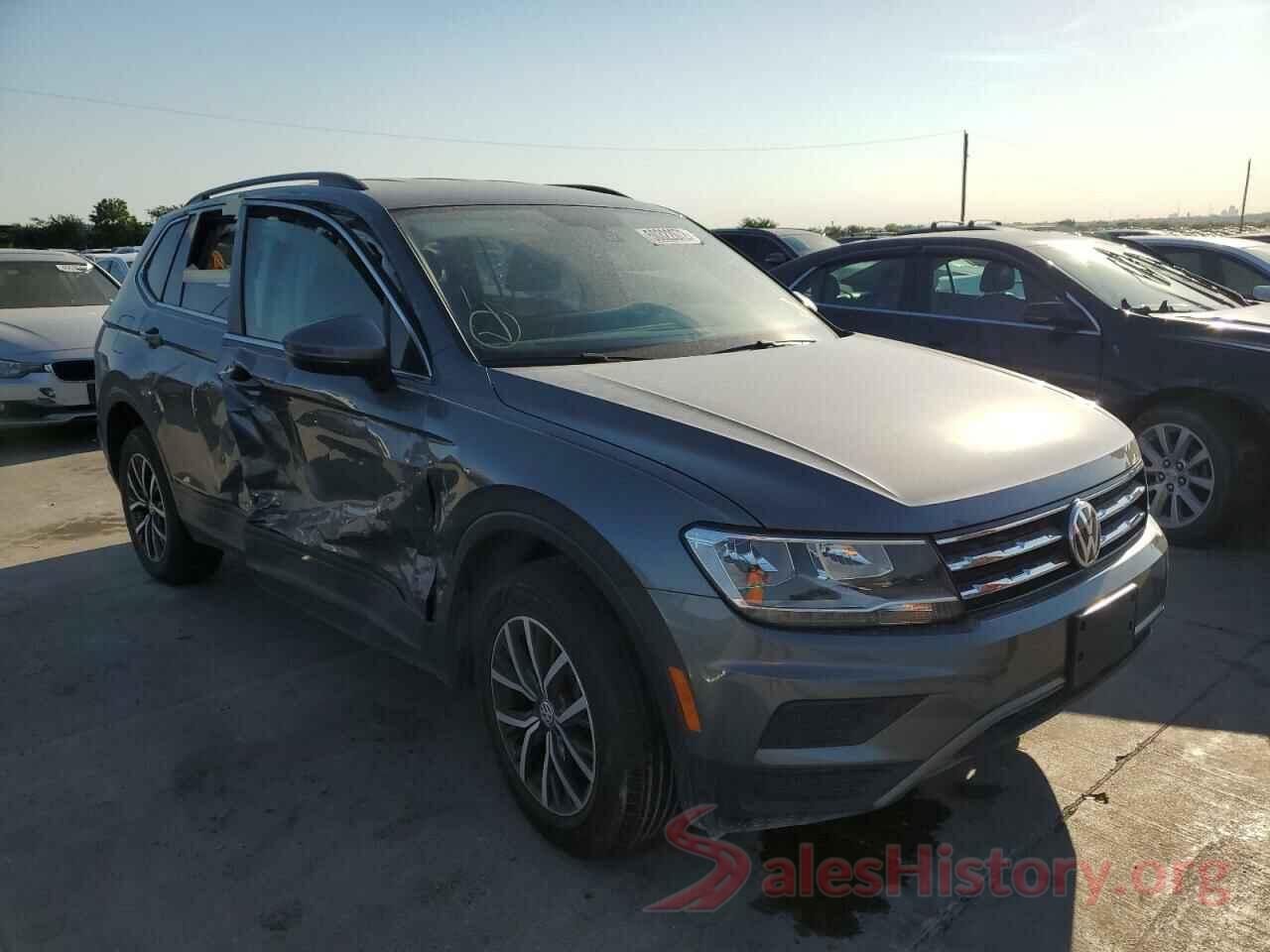 3VV3B7AX9KM163582 2019 VOLKSWAGEN TIGUAN