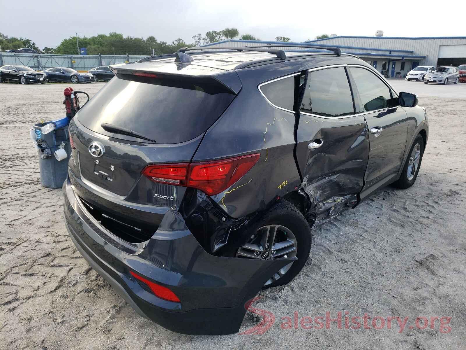 5XYZU3LB8JG551010 2018 HYUNDAI SANTA FE