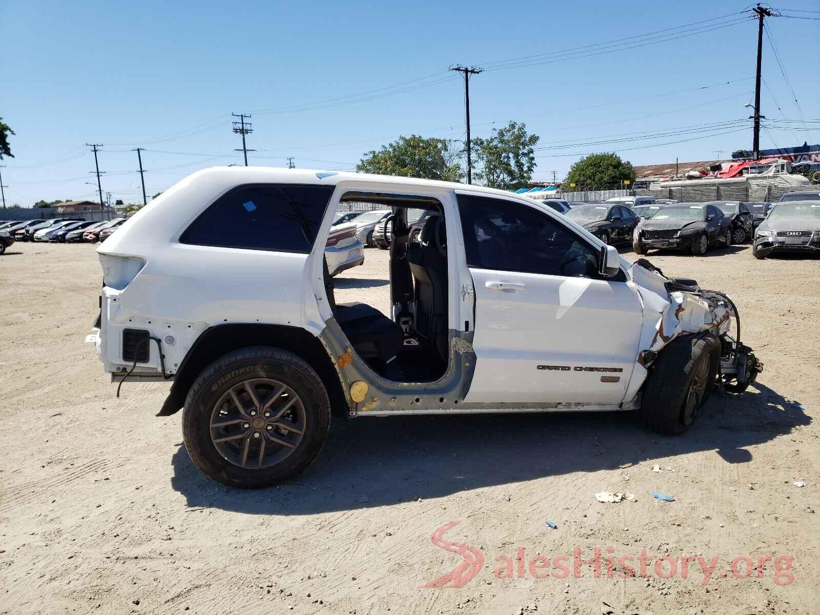 1C4RJEAG5HC696586 2017 JEEP CHEROKEE