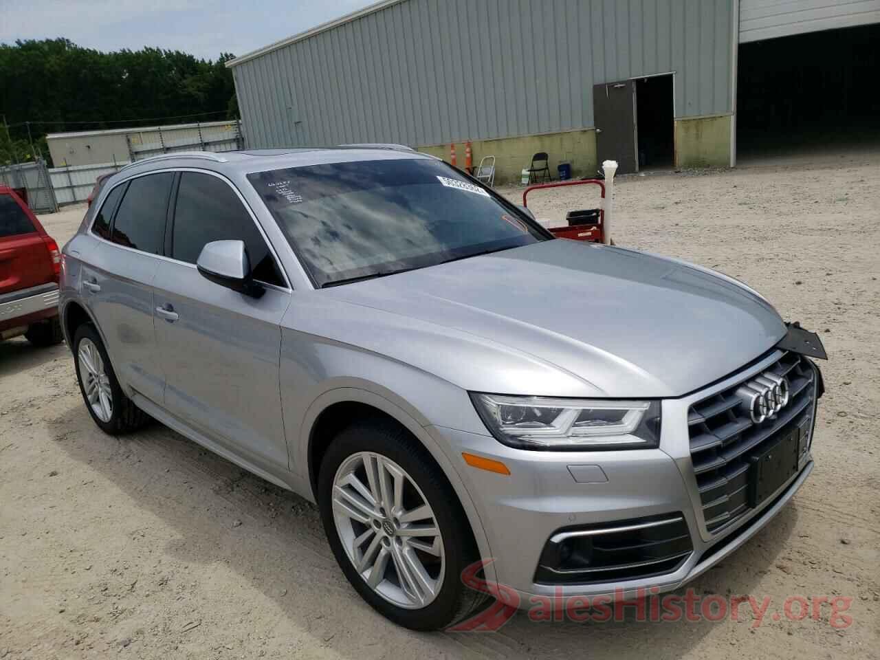 WA1CNAFY9J2223817 2018 AUDI Q5