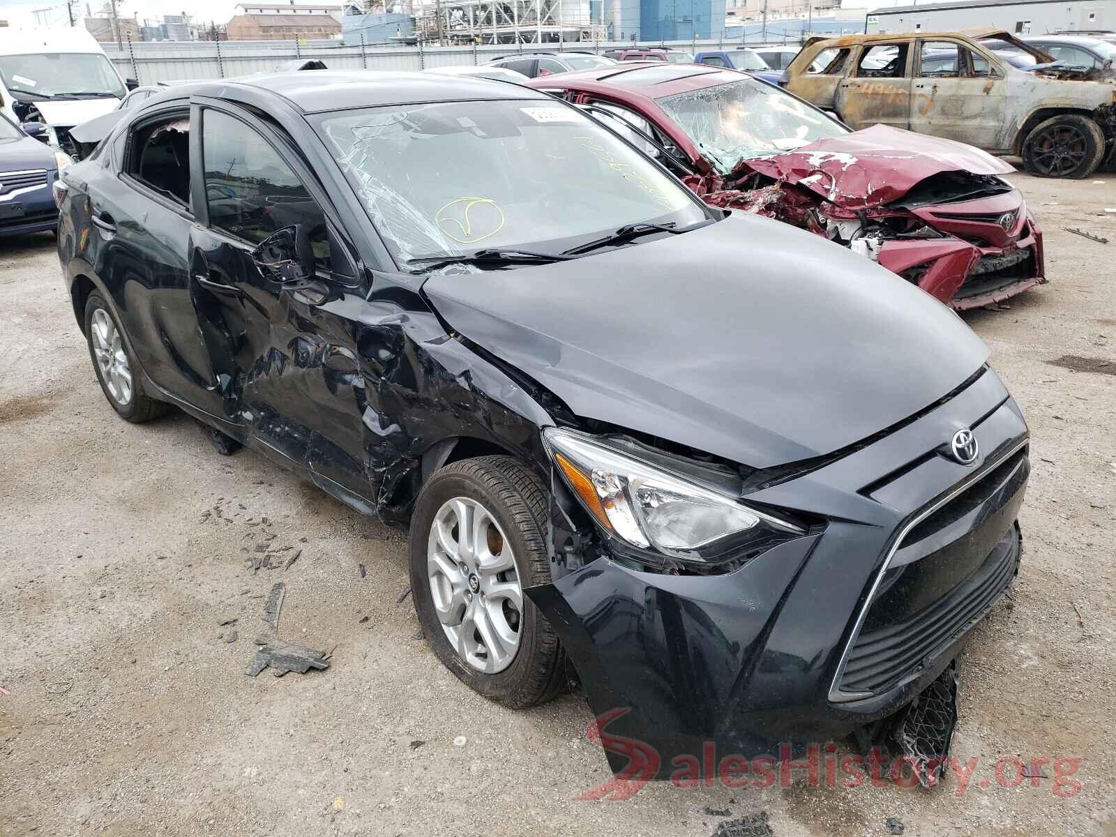 3MYDLBYV2JY309286 2018 TOYOTA YARIS