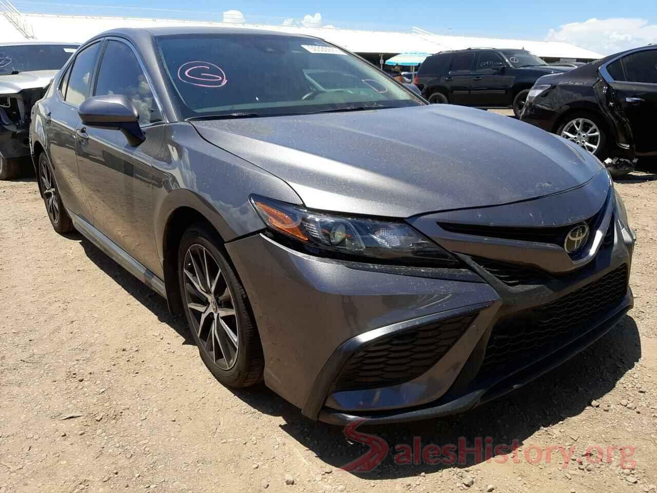 4T1G11AK0MU614817 2021 TOYOTA CAMRY