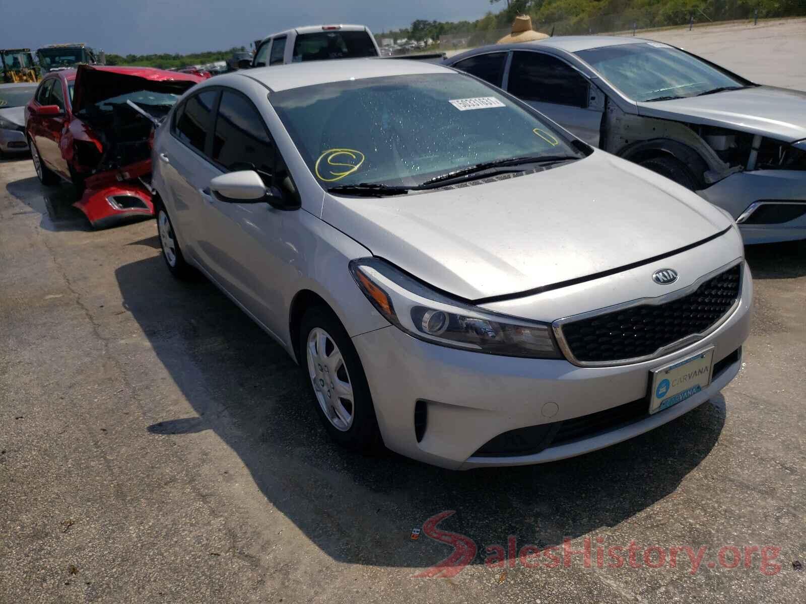 3KPFK4A77HE084747 2017 KIA FORTE