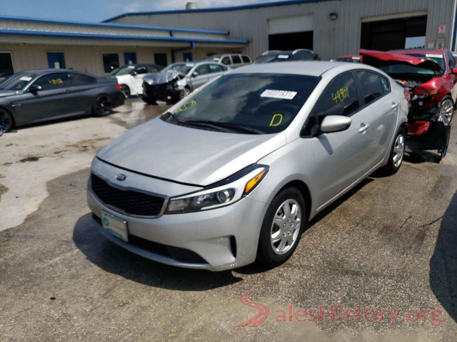 3KPFK4A77HE084747 2017 KIA FORTE