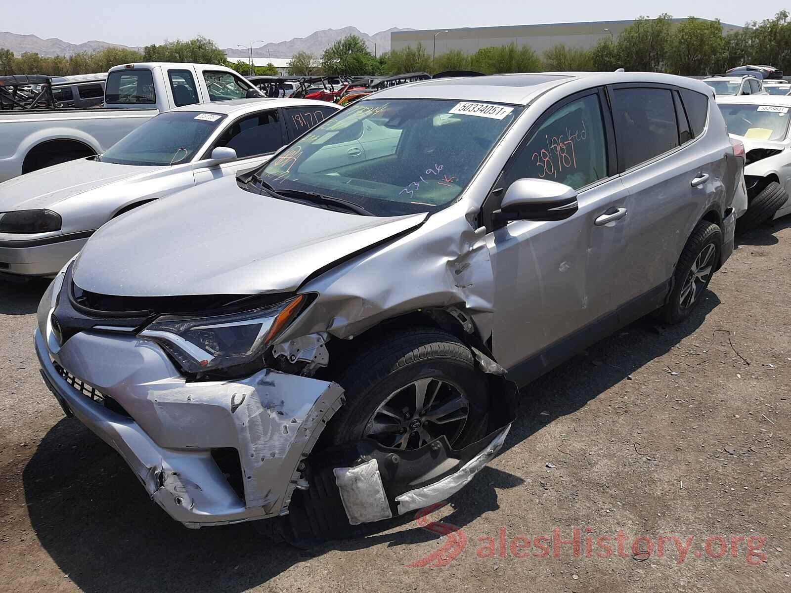 2T3WFREV2JW485238 2018 TOYOTA RAV4