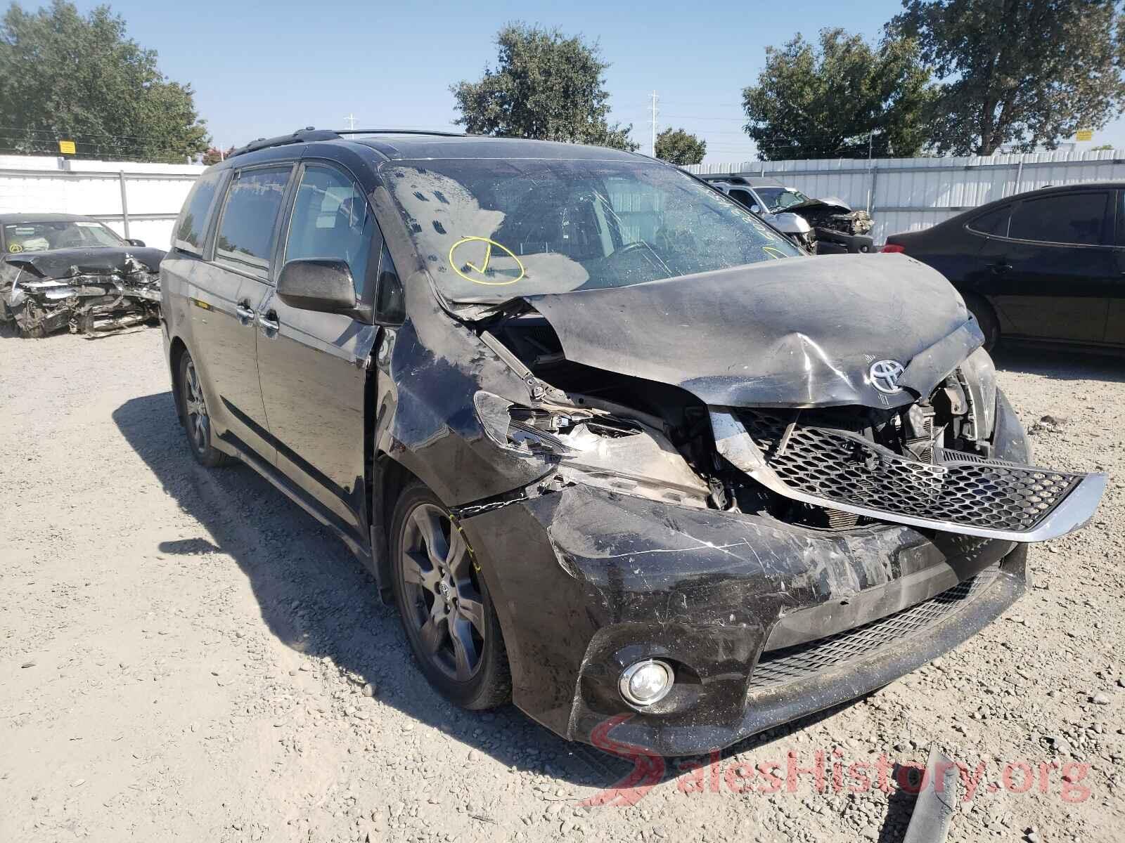 5TDXZ3DCXHS813073 2017 TOYOTA SIENNA