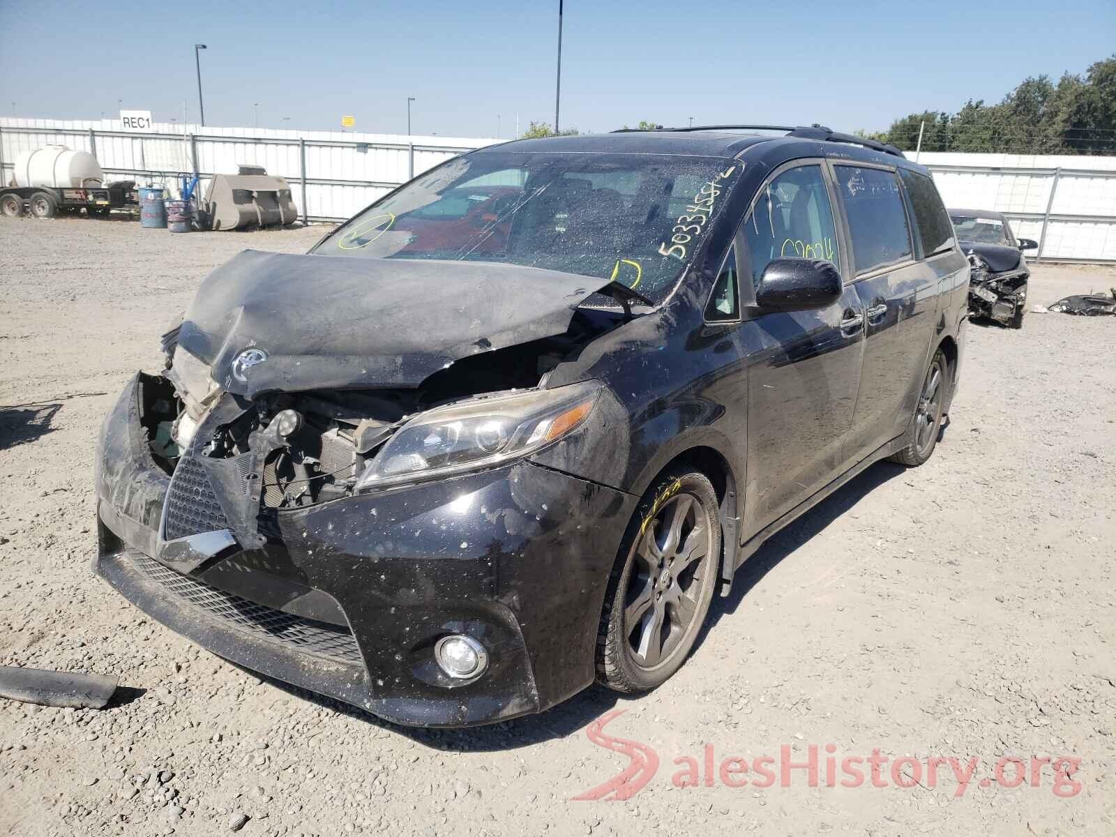 5TDXZ3DCXHS813073 2017 TOYOTA SIENNA