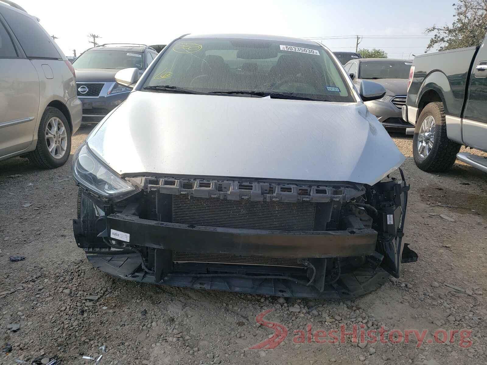 5NPD74LF5JH259687 2018 HYUNDAI ELANTRA