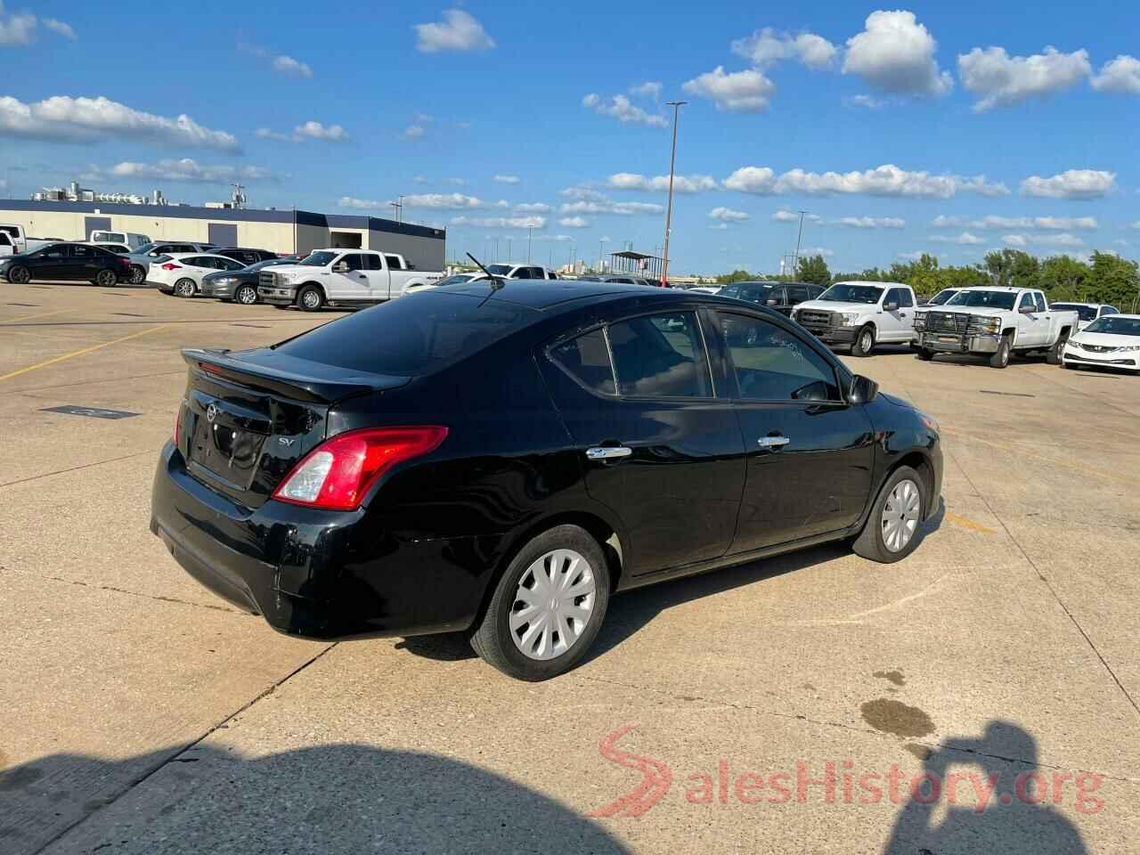 3N1CN7AP3HL860298 2017 NISSAN VERSA