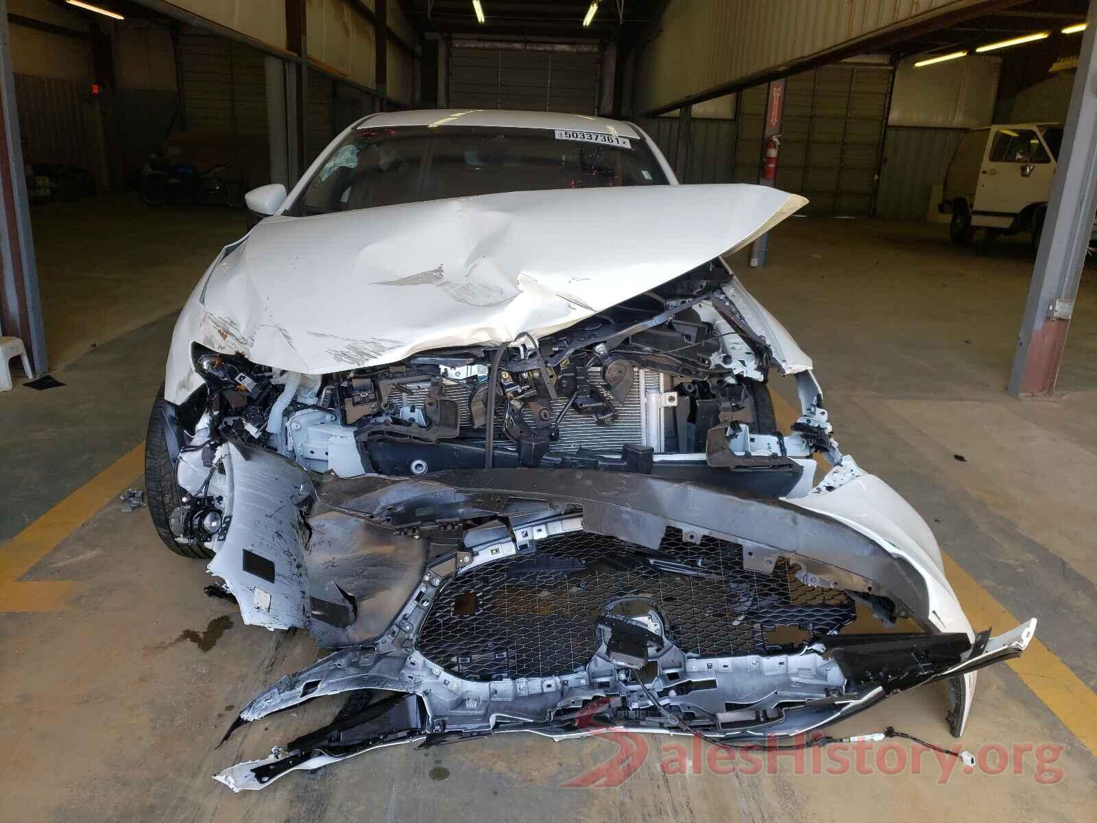 JM1BPAKL3M1331012 2021 MAZDA 3