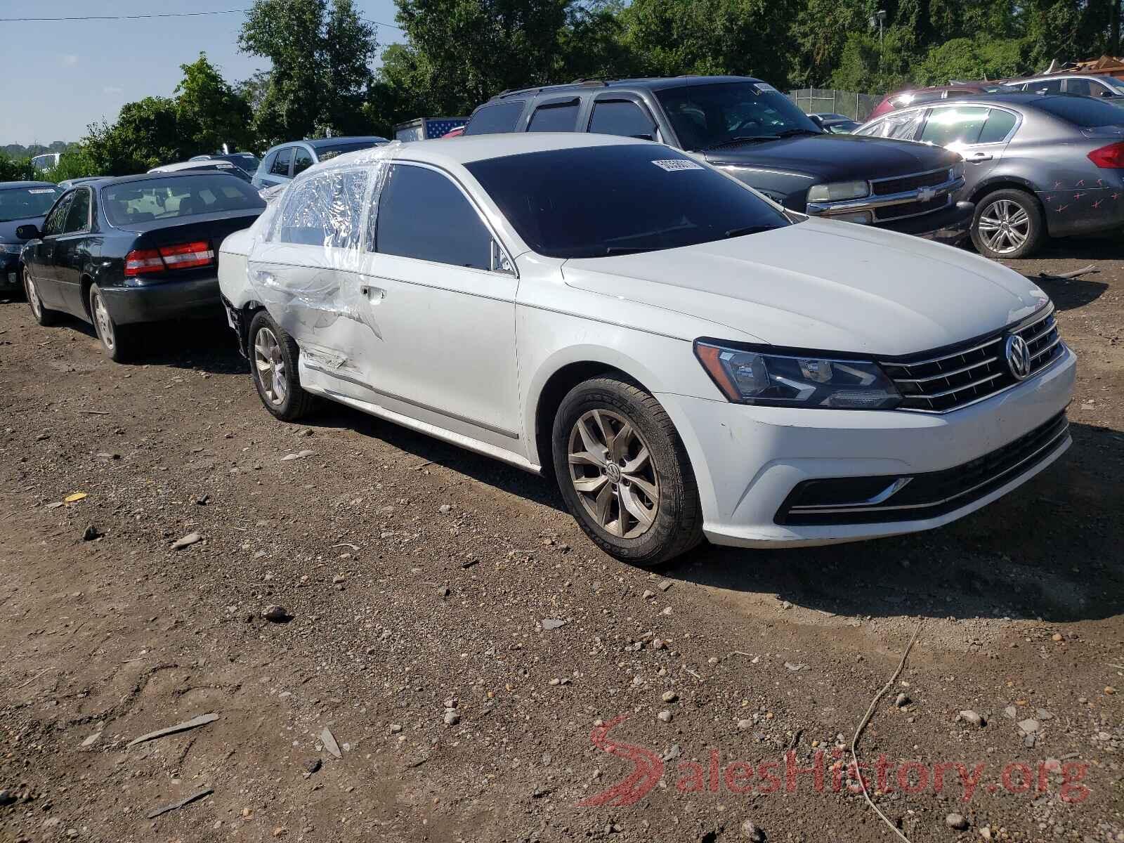 1VWAT7A33GC008211 2016 VOLKSWAGEN PASSAT