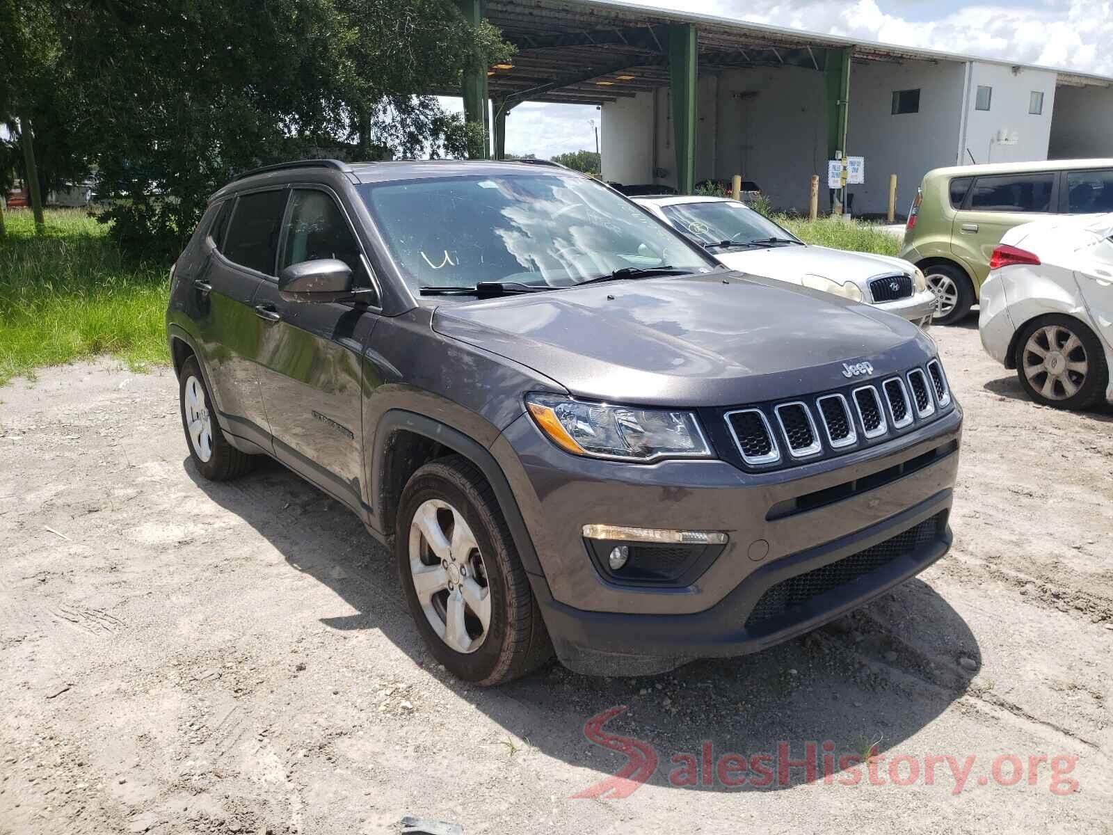 3C4NJCBB4JT124697 2018 JEEP COMPASS