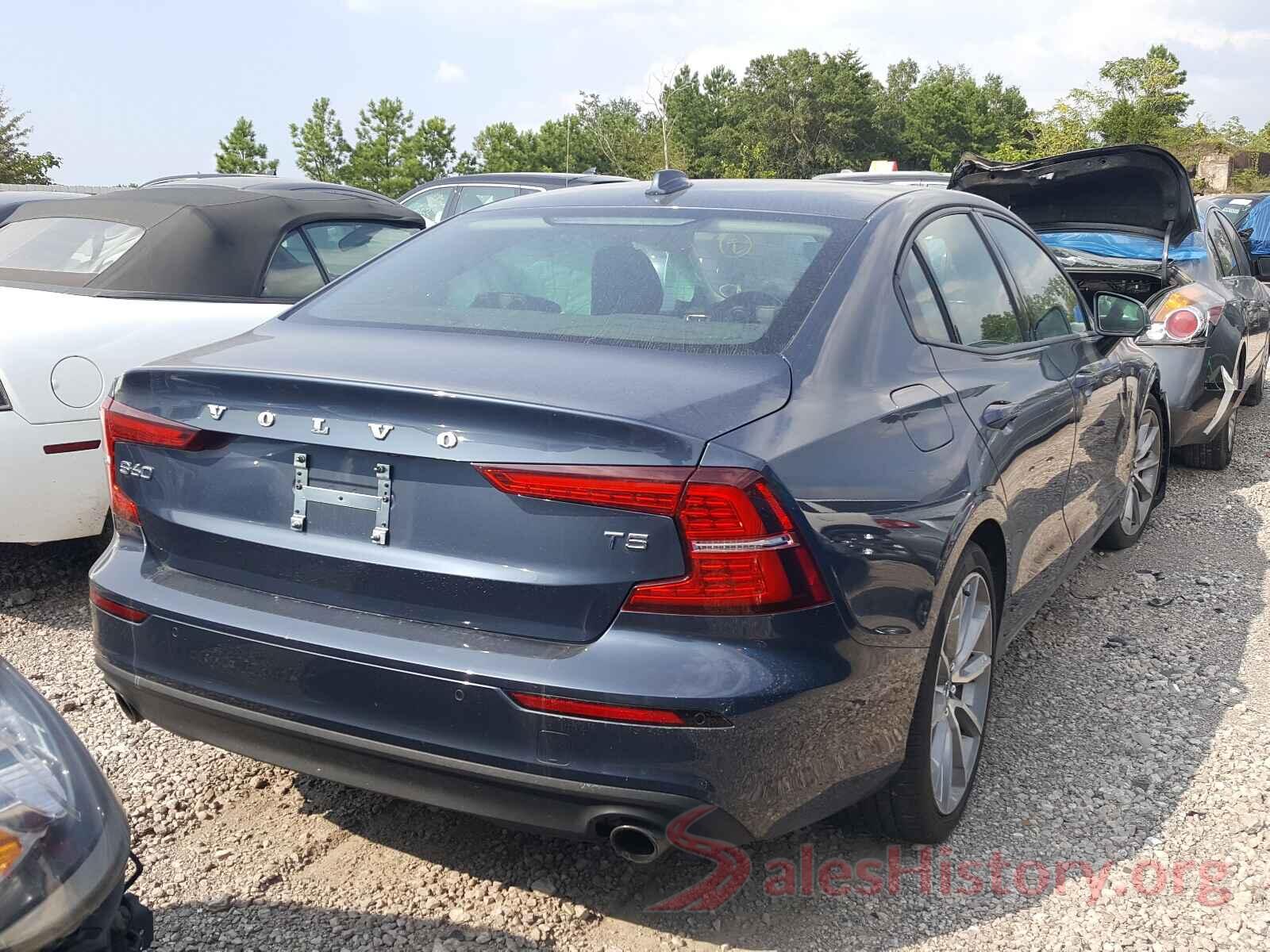 7JR102FK9KG001748 2019 VOLVO S60