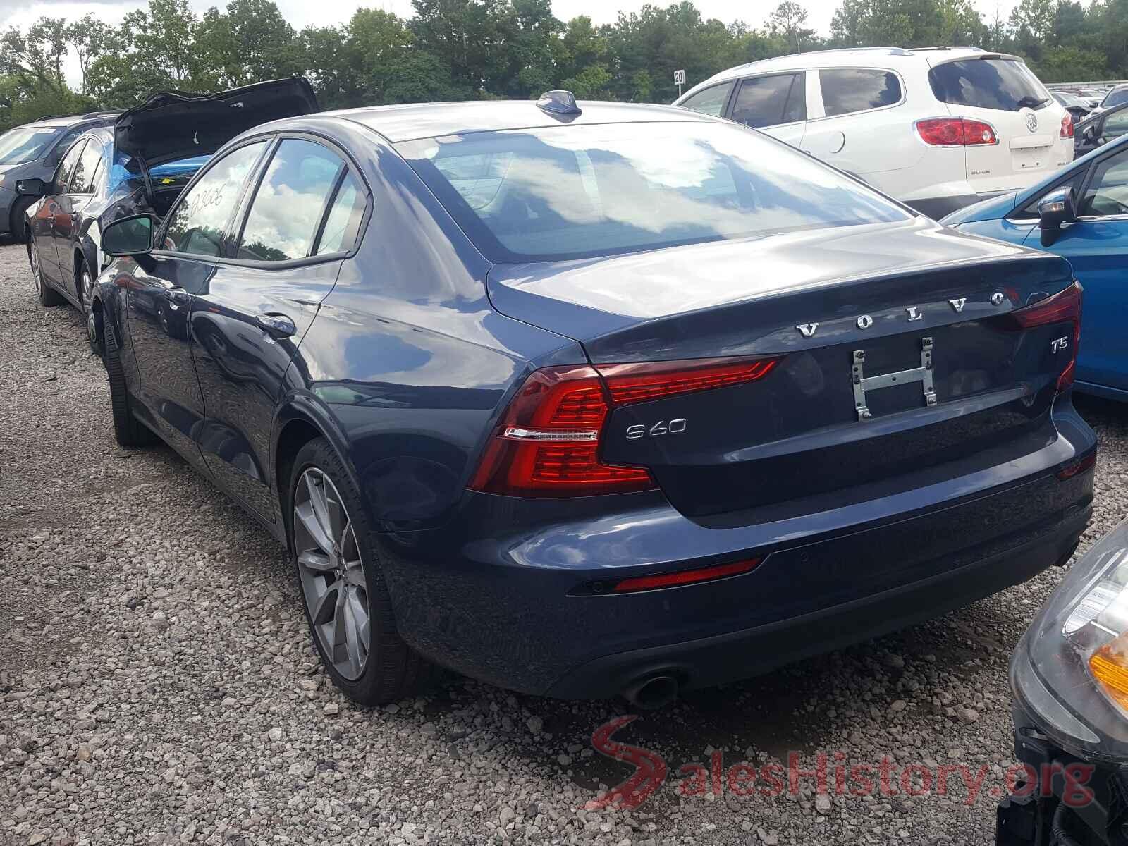 7JR102FK9KG001748 2019 VOLVO S60