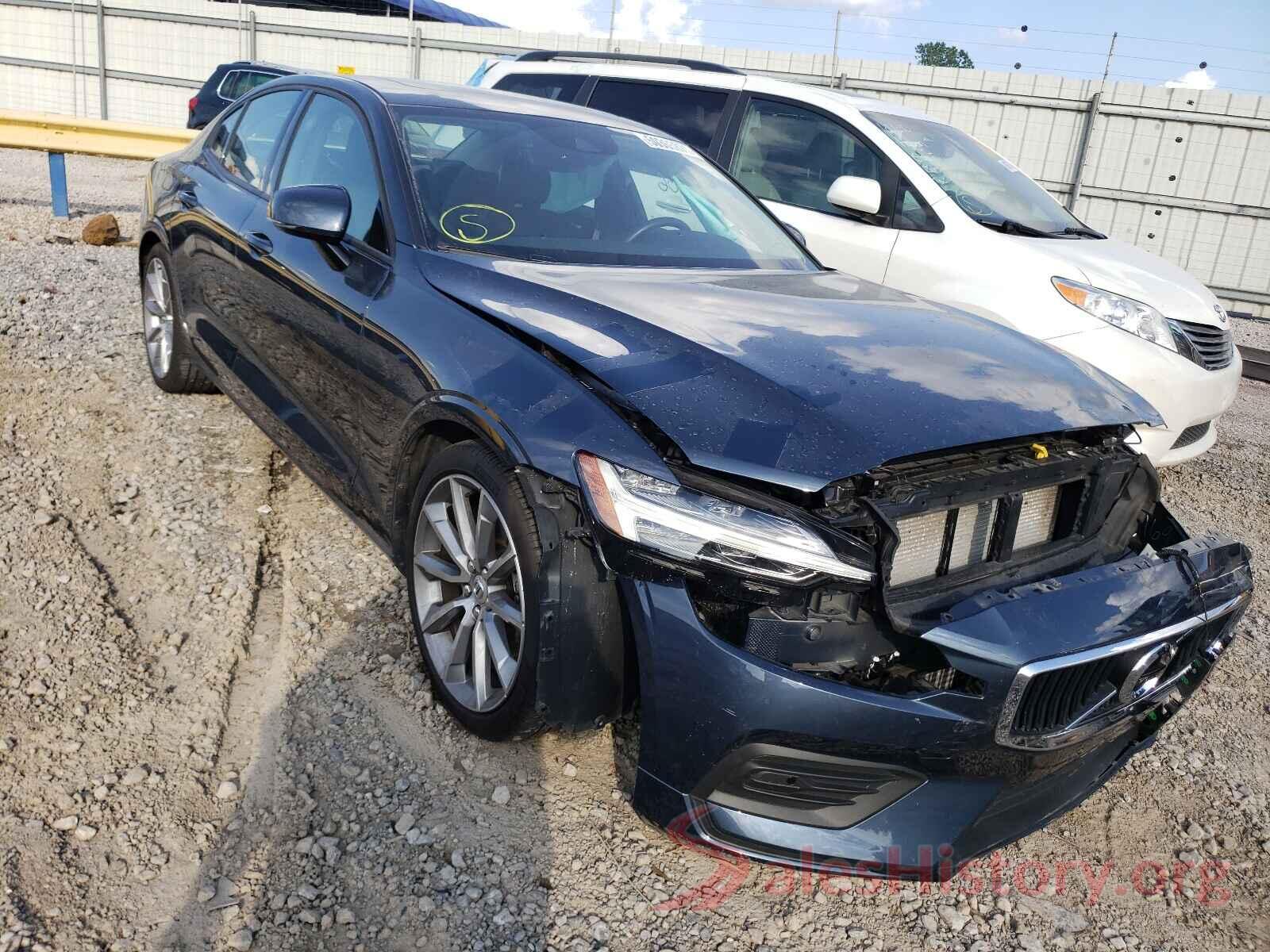 7JR102FK9KG001748 2019 VOLVO S60