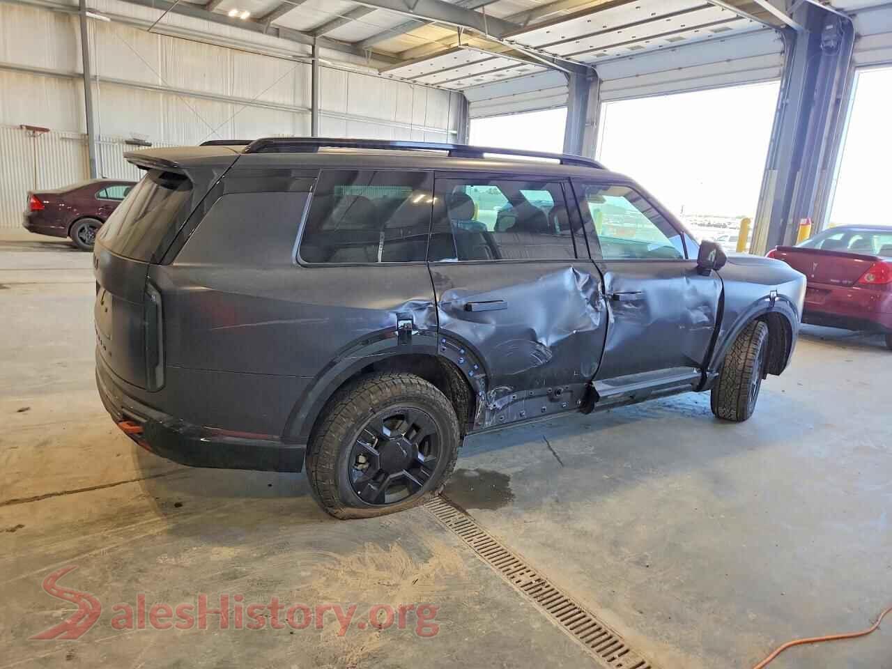 2027 KIA TELLURIDE VIN 5XYPLES18VG004968, right side view