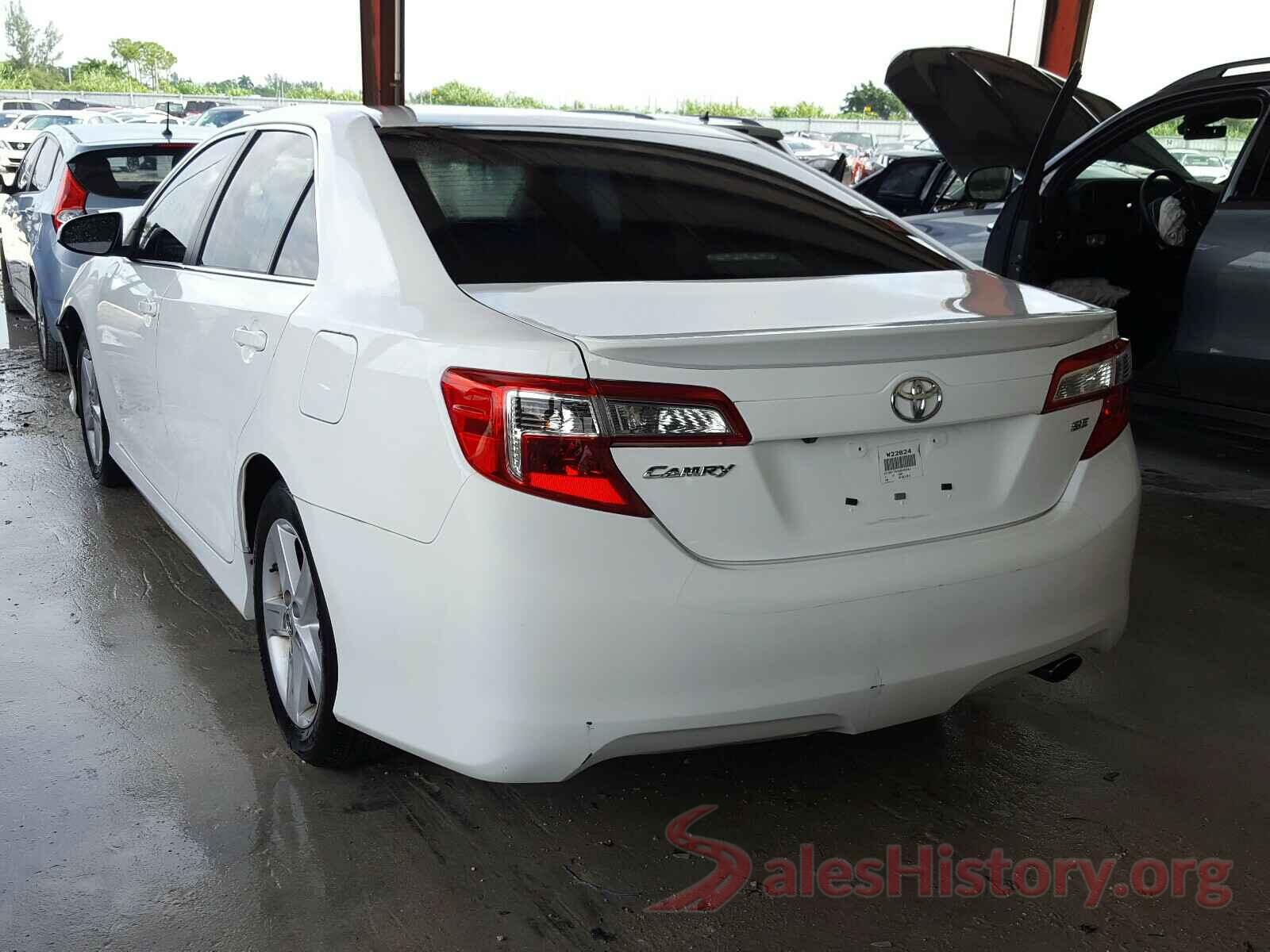 4T1BF1FK4EU442281 2014 TOYOTA CAMRY