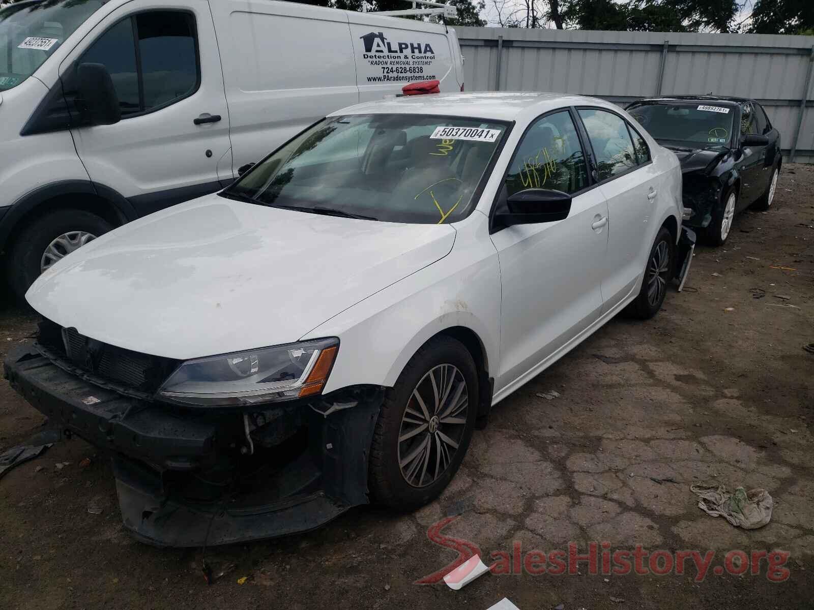 3VWDB7AJXJM208281 2018 VOLKSWAGEN JETTA