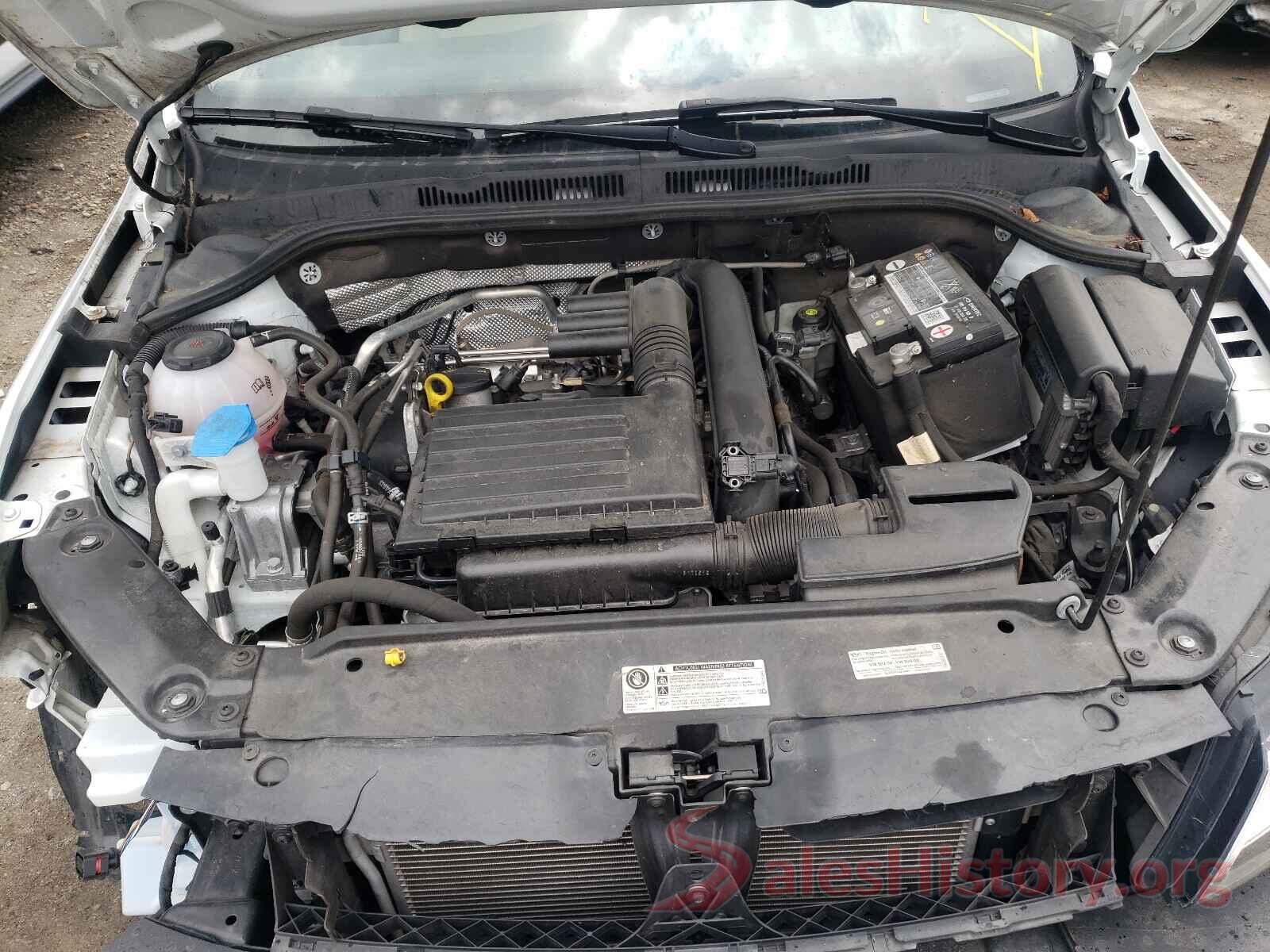 3VWDB7AJXJM208281 2018 VOLKSWAGEN JETTA