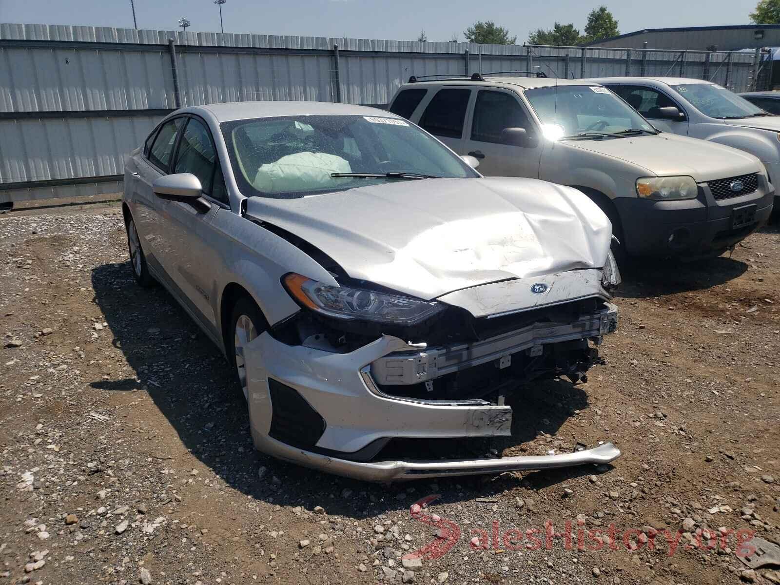 3FA6P0LU0KR240808 2019 FORD FUSION