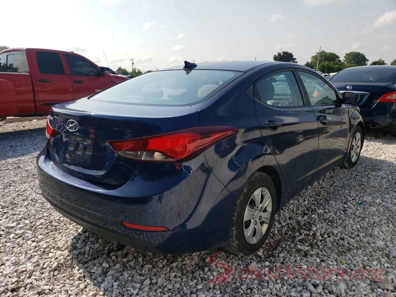 5NPDH4AE7GH715561 2016 HYUNDAI ELANTRA