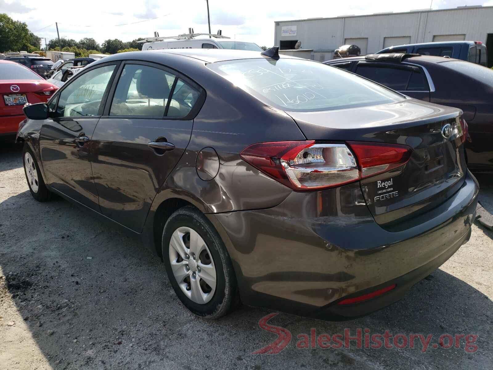 3KPFK4A70JE164946 2018 KIA FORTE