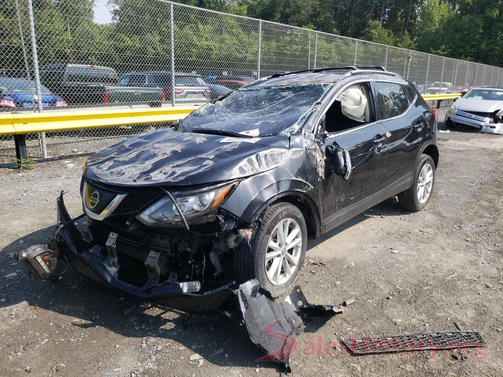 JN1BJ1CR9JW289273 2018 NISSAN ROGUE