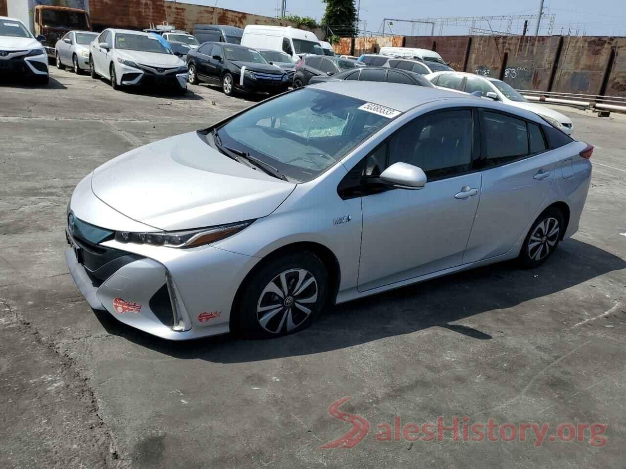 JTDKARFP0J3083234 2018 TOYOTA PRIUS