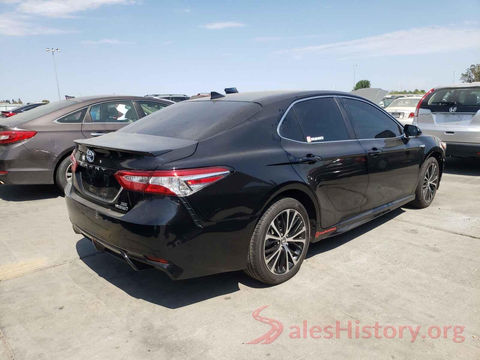 4T1J31AK8LU526564 2020 TOYOTA CAMRY