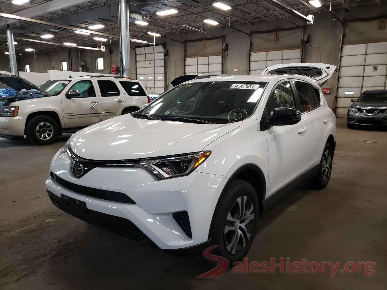 JTMZFREV3JD129553 2018 TOYOTA RAV4