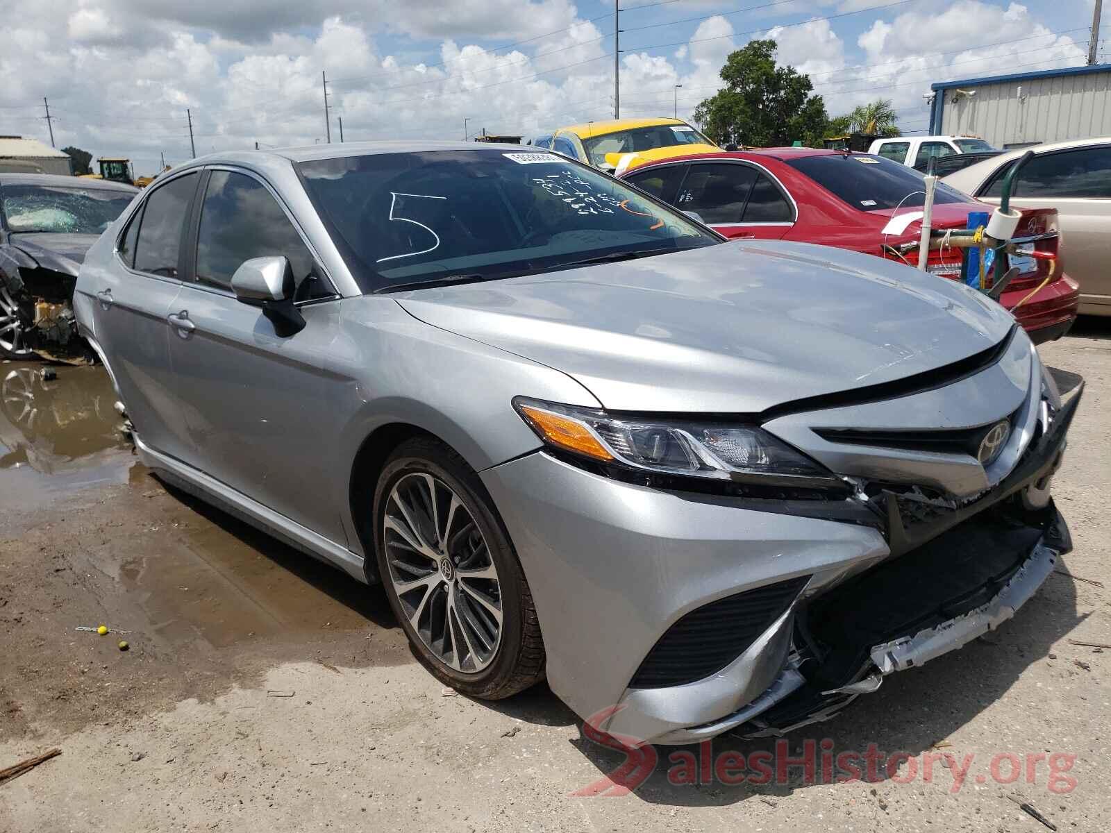 4T1G11AK9LU390977 2020 TOYOTA CAMRY