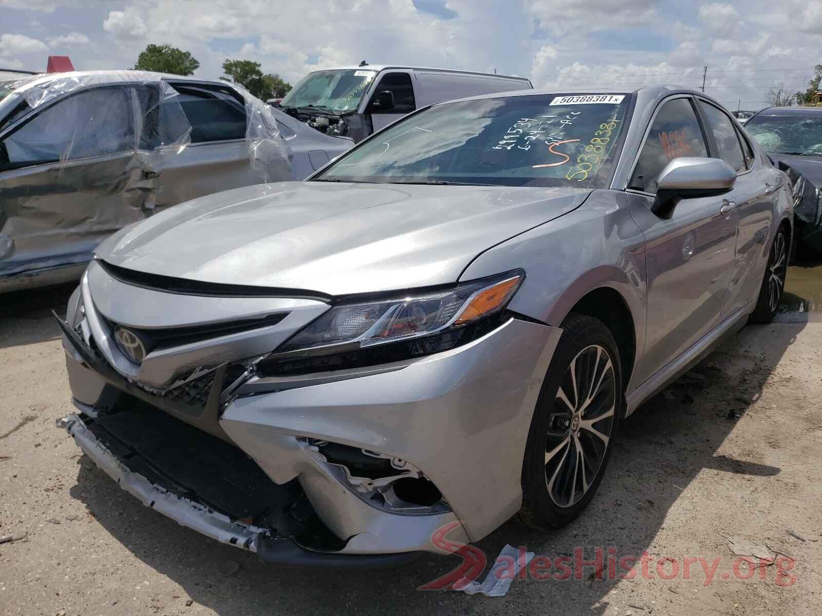 4T1G11AK9LU390977 2020 TOYOTA CAMRY