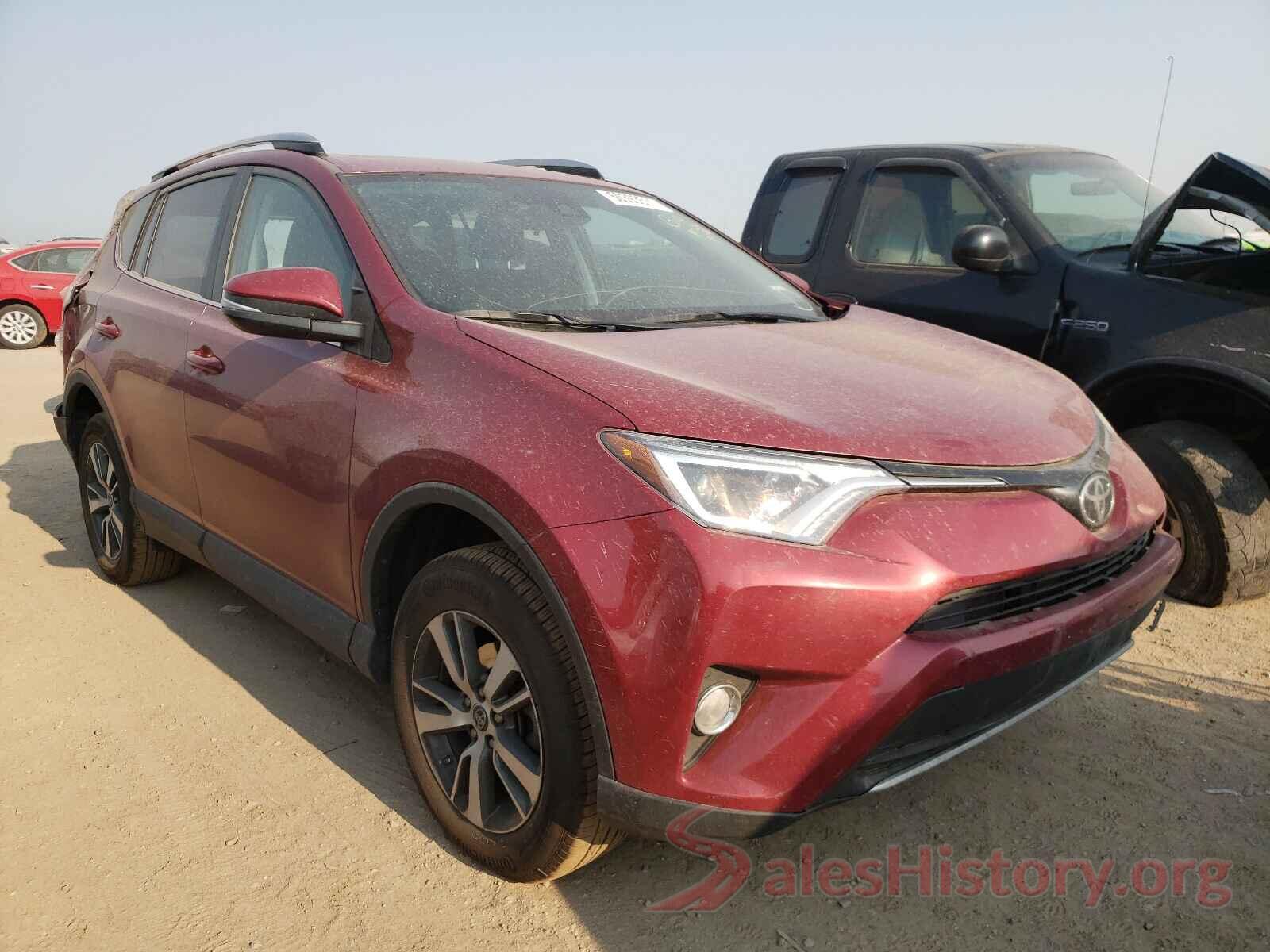 2T3RFREV3JW813800 2018 TOYOTA RAV4