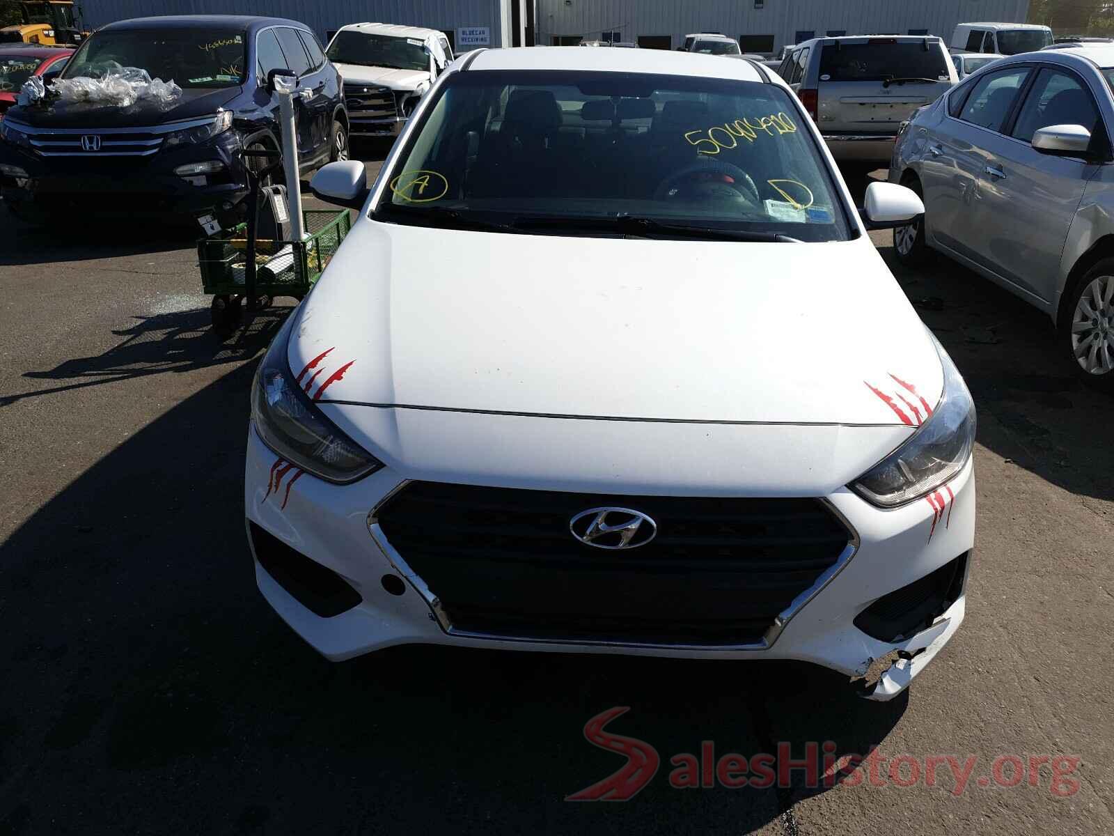 3KPC24A39JE005682 2018 HYUNDAI ACCENT