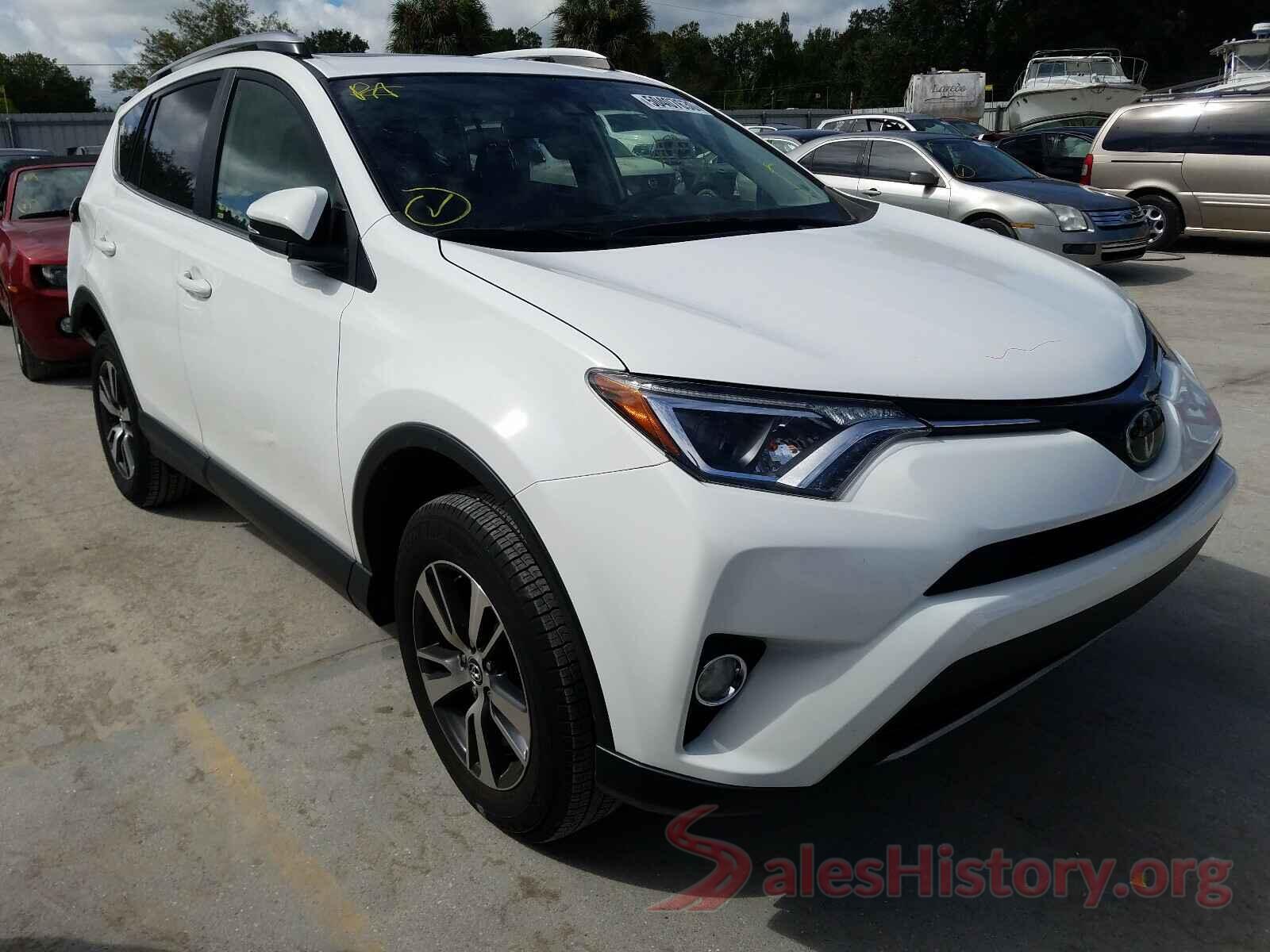 JTMWFREV5JJ203219 2018 TOYOTA RAV4