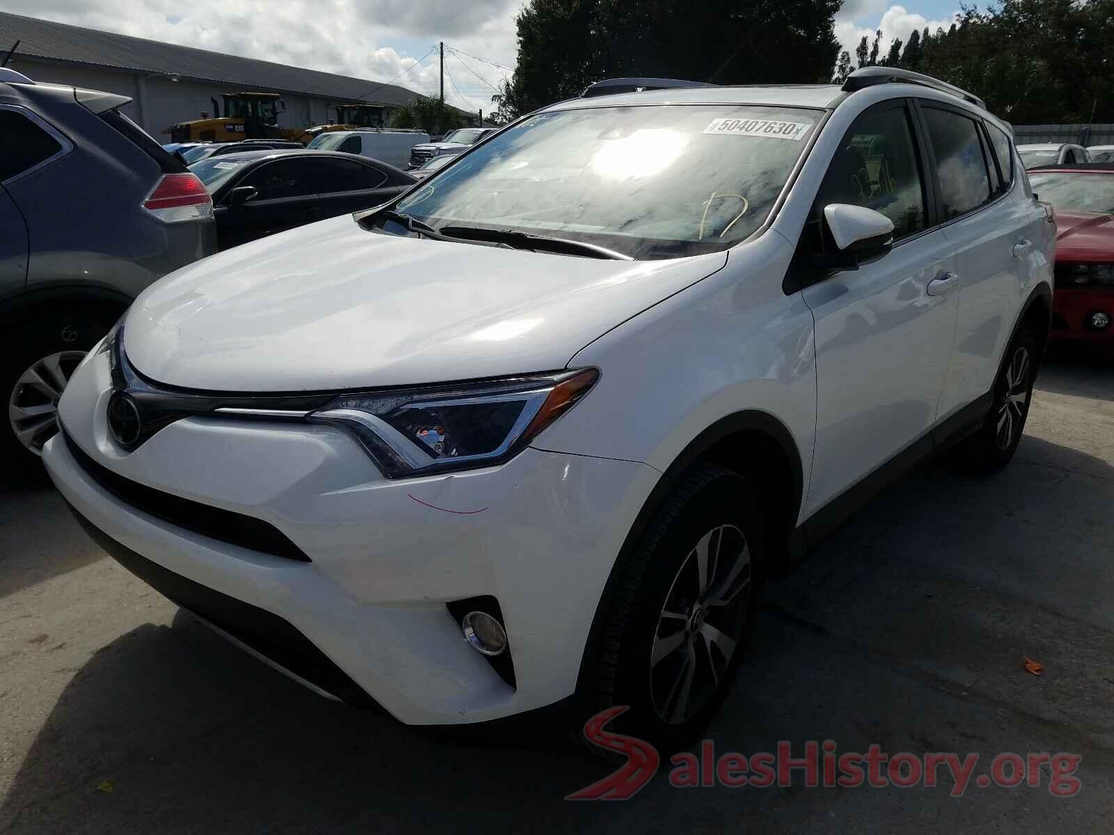 JTMWFREV5JJ203219 2018 TOYOTA RAV4