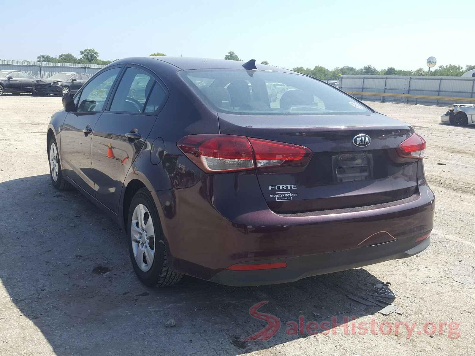 3KPFK4A70HE161457 2017 KIA FORTE