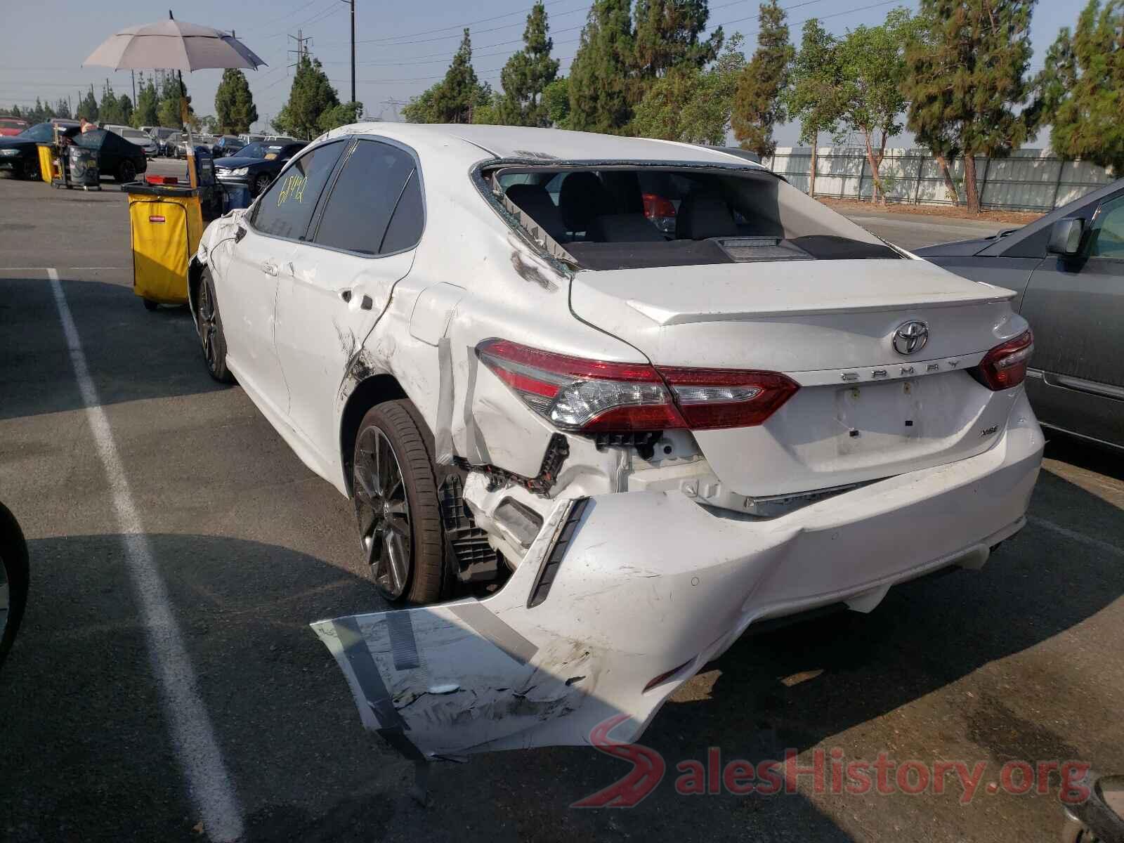 4T1B61HK2JU159255 2018 TOYOTA CAMRY