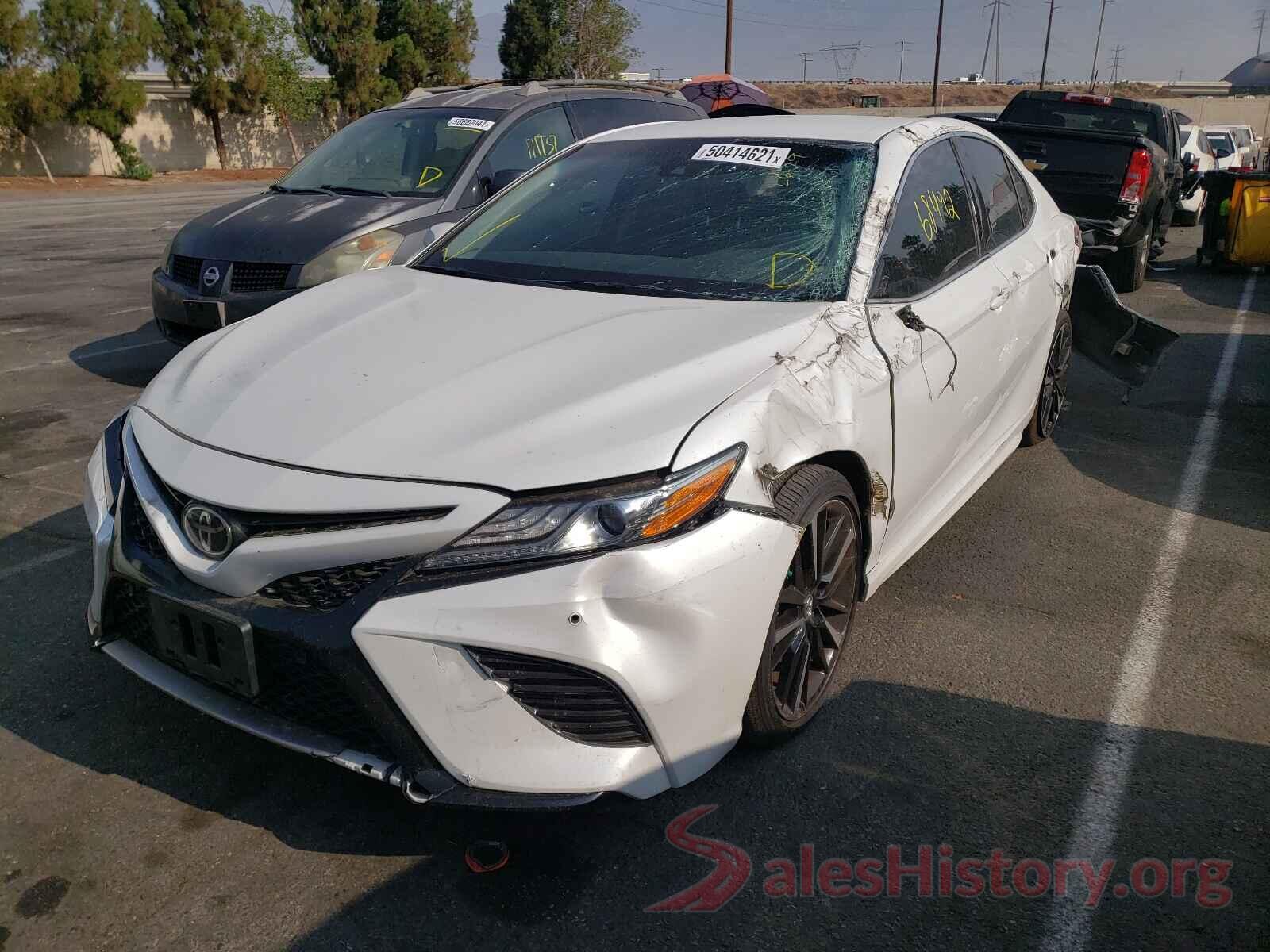 4T1B61HK2JU159255 2018 TOYOTA CAMRY