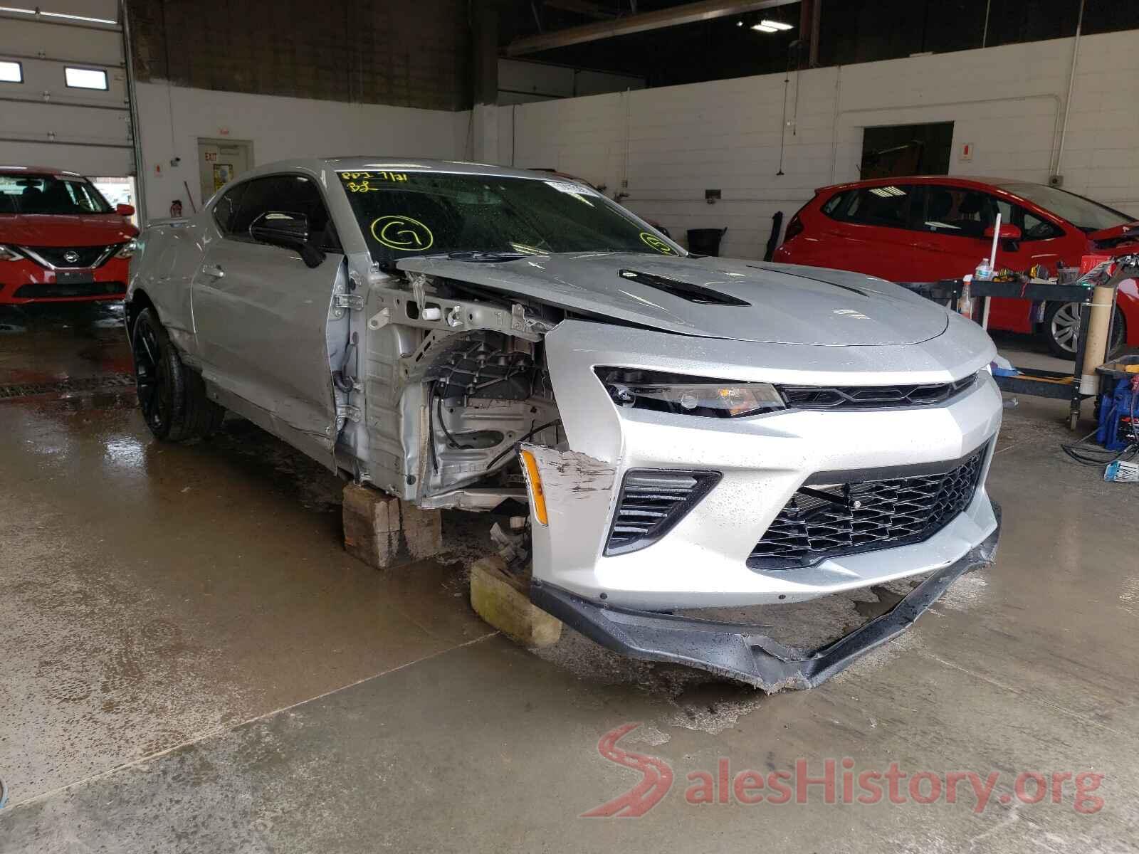 1G1FH1R72J0100555 2018 CHEVROLET CAMARO