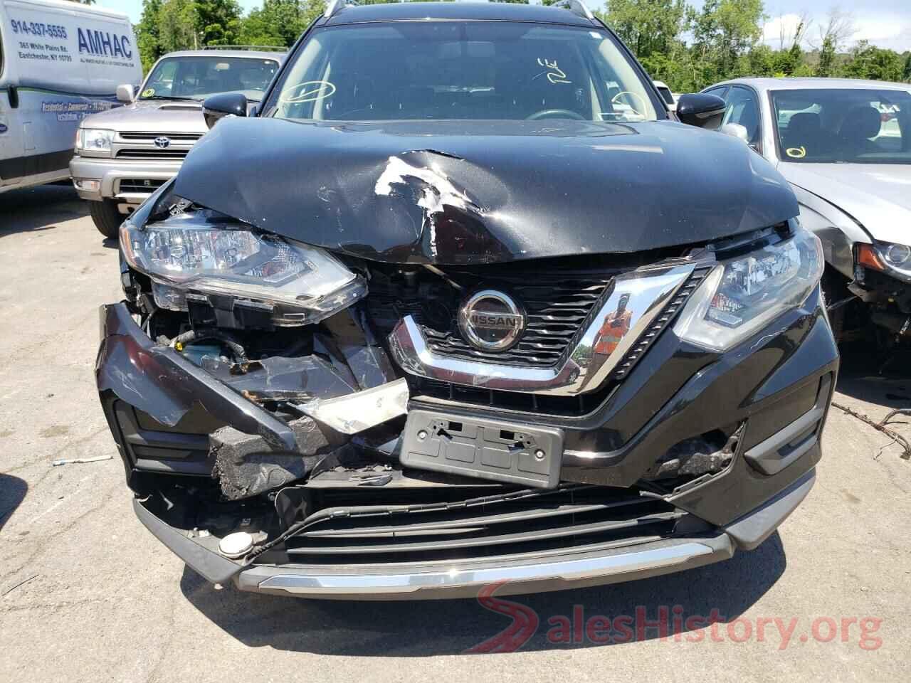 KNMAT2MV1JP609488 2018 NISSAN ROGUE