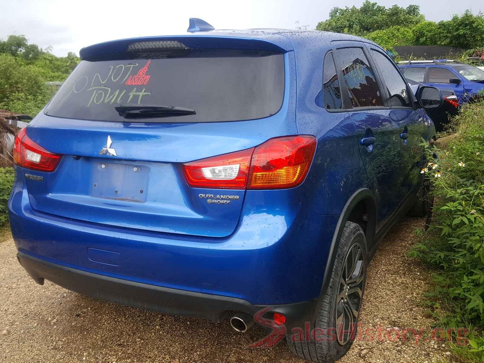 JA4AP4AU2HZ062817 2017 MITSUBISHI OUTLANDER