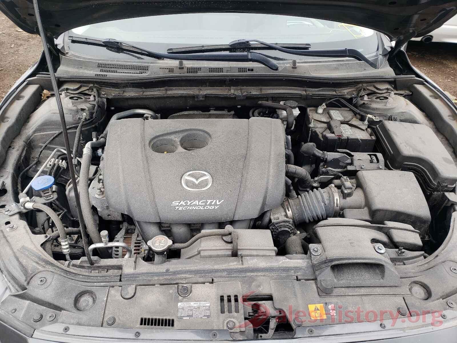 3MZBN1M31JM255160 2018 MAZDA 3