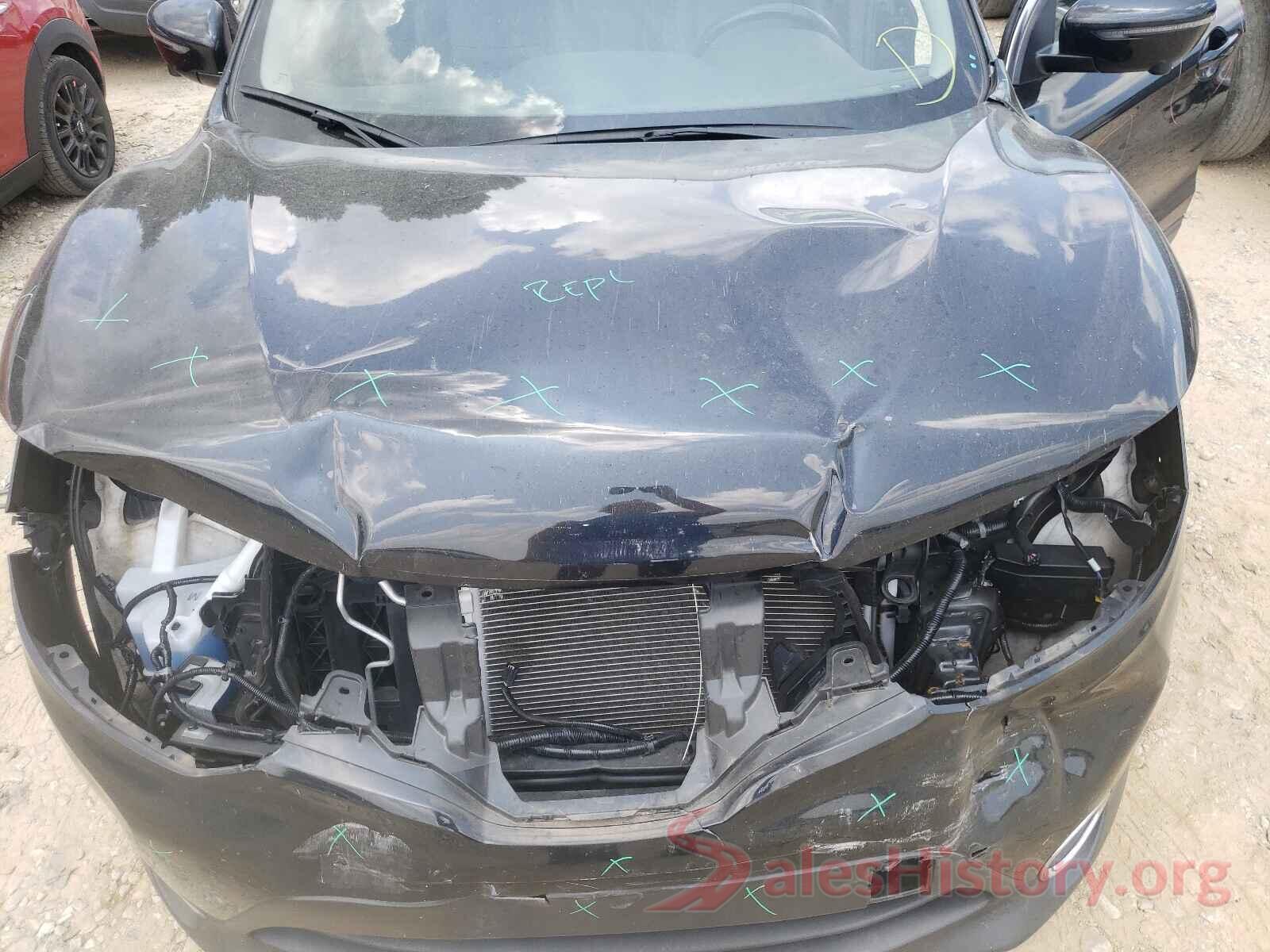 JN1BJ1CP2HW035896 2017 NISSAN ROGUE