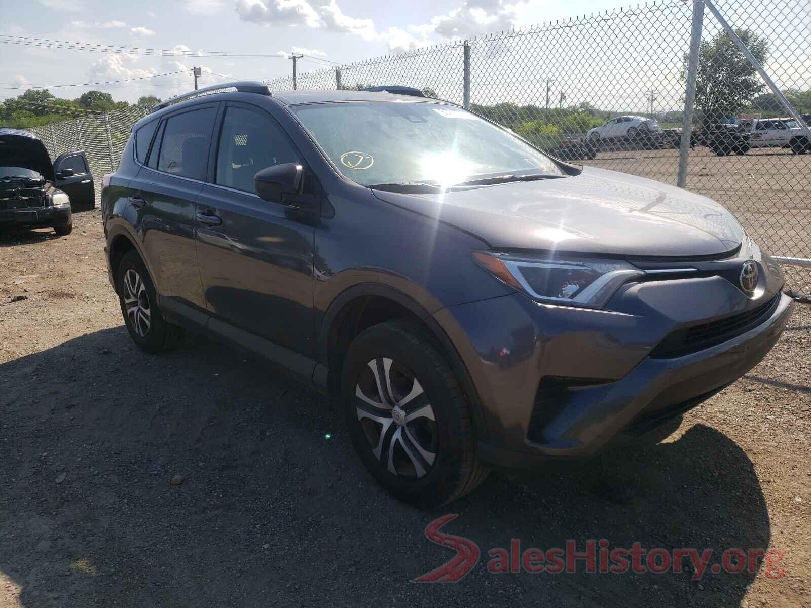 JTMZFREV8HJ111724 2017 TOYOTA RAV4